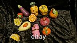 12 Limoges Peint Main Porcelain Fruits & Vegetables Miniature Trinket Boxes