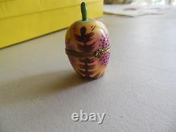 AUTHENTIC LIMOGES fruit with flower clasp france TRINKET BOX