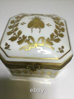 Antique Limoges Porcelain Patch Trinket Snuff Box napoleonic bee 3 3/8 X 2