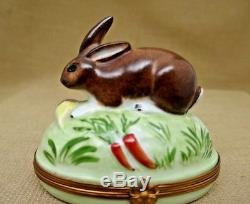 Artoria Limoges France Rabbit Bunny Trinket Box Peint Main Signed