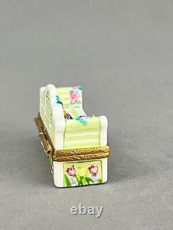 Artoria Limoges LUTYENS BENCH WITH CAT Ltd Ed 2 1/4 Trinket Box MINT