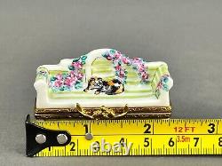 Artoria Limoges LUTYENS BENCH WITH CAT Ltd Ed 2 1/4 Trinket Box MINT