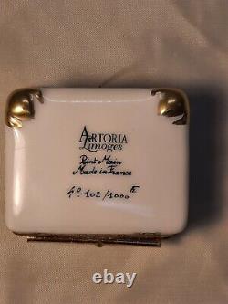 Artoria Limonges Trinket Box From The Religious Collection