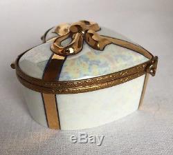 BOX CHOCOLATES HEART-Shape Gold Ribbon Limoges Trinket Box France Peint Main