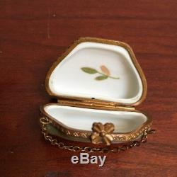 Beautiful Vintage Limoges Lady's Purse & Chain Flowers Peint Mein Trinket Box