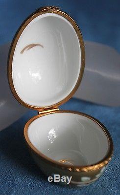 Beautiful! Vintage Peint Main Limoges France Lucky Peach GOLD Egg Trinket Box