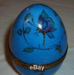 Blue Peint Main Limoges France Butterfly Egg Music Trinket Box With Bunny Inside