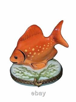 CORAL REEF Tropical FISH Limoges Trinket Box Perry Vieille