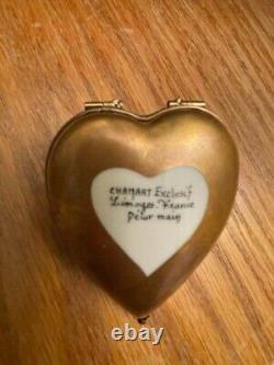 Chamart Limoges vintage handpainted 24 kt pill box shaped like a heart