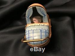 FAB! Rare! Vintage Limoges Rochard Peint Main Baby Carriage Trinket Box