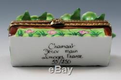 French Atelier Chamart Peint Main Limoges Porcelain Daisy Trinket Box 55/250
