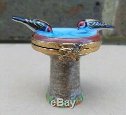 Hand Painted LIMOGES Artoria Bird Bath Trinket Box