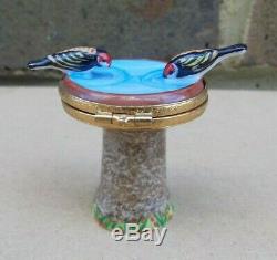 Hand Painted LIMOGES Artoria Bird Bath Trinket Box