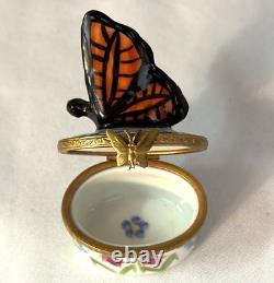 LIMOGES BOX With MONARCH BUTTERFLY & FLOWERS BY LAURE SELIGNAC PARIS. SIGNED