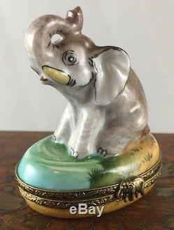 LIMOGES FRANCE Elephant Hinged Trinket Box Ring Peint Main Marque Deposee