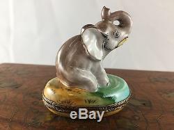 LIMOGES FRANCE Elephant Hinged Trinket Box Ring Peint Main Marque Deposee