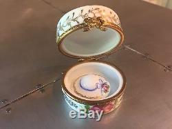 LIMOGES FRANCE Hat Box Hinged Trinket Box Ring Peint Main Hand-painted