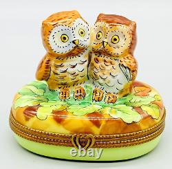 LIMOGES France Laclaire Owls in Love Peint Main Hinged Trinket Box 2.5 inch