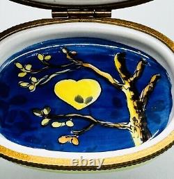 LIMOGES France Laclaire Owls in Love Peint Main Hinged Trinket Box 2.5 inch