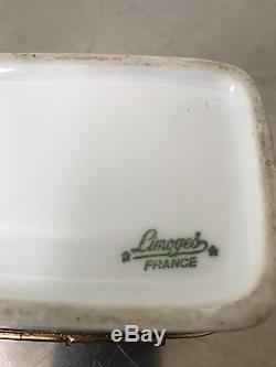 LIMOGES White Porcelain Jewelry Box, France c. 1930