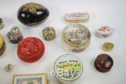 LOT 31 Vintage Porcelain Pillbox Trinket Boxes Limoge, Halga, Chantilly