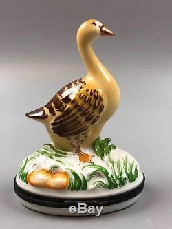 Large Limoges France Tradition D'Art Peint Main Griselles MY Trinket Box Goose