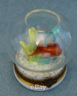 Limoges Aquarium Trinket Box Fish in Glass Bowl PV Peint Main France