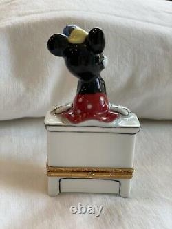 Limoges Artoria Peint Main Minie Mouse sitting on a Piano Trinket Box