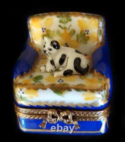 Limoges Box Cozy Cat in a Puffy Chair Lot #1206A3