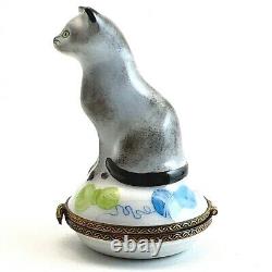 Limoges Cat Sitting With Yarn Porcelain Trinket Box Peint Main France