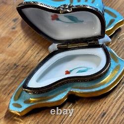 Limoges Chamart Exclusive Décor Main Spring Blue Butterfly Trinket Box