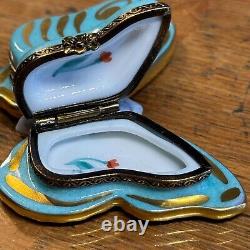 Limoges Chamart Exclusive Décor Main Spring Blue Butterfly Trinket Box