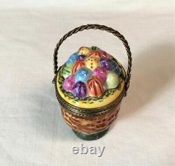 Limoges Charmart EASTER EGG Basket Colorful Trinket Box Peint Mein EXCELLENT