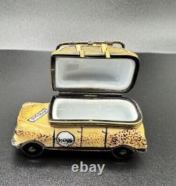 Limoges France African Safari Travel Jeep Kenya Porcelain Trinket Keepsake Box