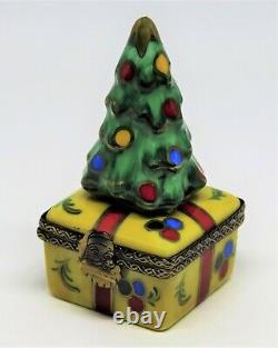 Limoges France Box Christmas Tree On A Present Base Santa Claus Clasp