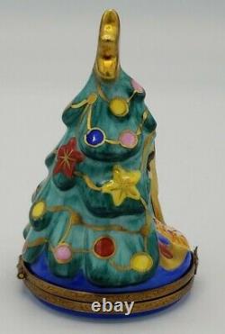 Limoges France Christmas Tree Manger Nativity Baby Jesus Mary Trinket Box