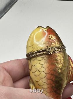 Limoges France JAPANESE KOI FISH Orange Gold Peint Main Hand Painted Trinket Box