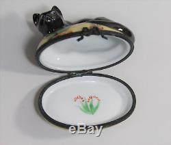 Limoges France Peint Main Large Porcelain Black Cat Ring/Trinket Box Anka Estate