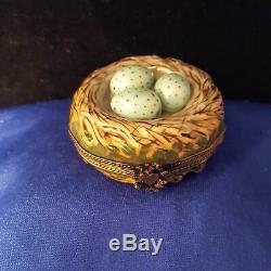 Limoges France Peint Main Marque Deposee Bird Nest Speckled Eggs Trinket Box