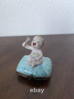 Limoges France Peint Main Porcelain'Happy Baby' Trinket Box Bear Clasp