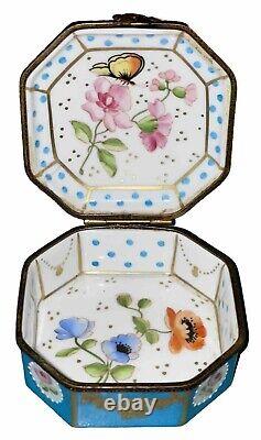 Limoges France Peint Main RAP Porcelain Trinket Box Flowers Inside 2 In X 3 In