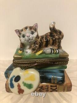 Limoges France Peint Main Signed Rochard Activity Cat Hinged Trinket Box