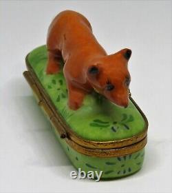 Limoges France Pin Box Vintage Red Fox In A Grassy Meadow Leaf Clasp