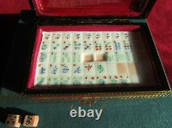 Limoges France Rochard Peint Main Mahjong Trinket Box withDice & Box