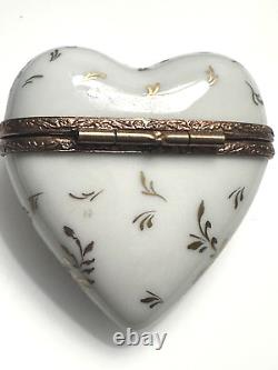 Limoges Heart Shaped Rose Trinket Box Hand Painted In France, RARE design