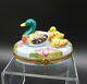 Limoges Import Peint Main Mother Duck & Baby Chicks Trinket Box Mint