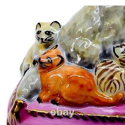 Limoges Mother Cat with Kittens on Bed Porcelain Trinket Box Peint Main France