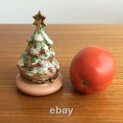 Limoges Peint Main Christmas Tree Trinket Box with Gold Chain Puy de Dome Numbered