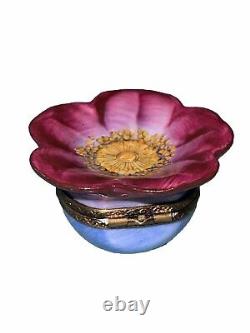 Limoges Peint Main France Sunflower Flower Shaped Porcelain Trinket Box