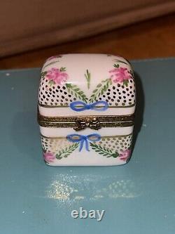 Limoges Peint Main France Trinket Box Chest With 2 Perfume Bottles Eximious